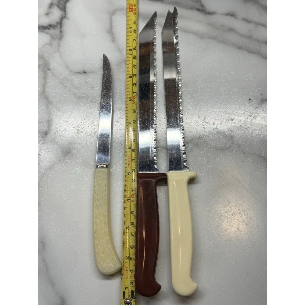 Vintage B’Port Howe Mfg Corp 3 Pc Knife Lot USA Serrated 12” Bakelite Handles
